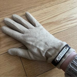 Ralph Lauren Tan Knit Tech Gloves